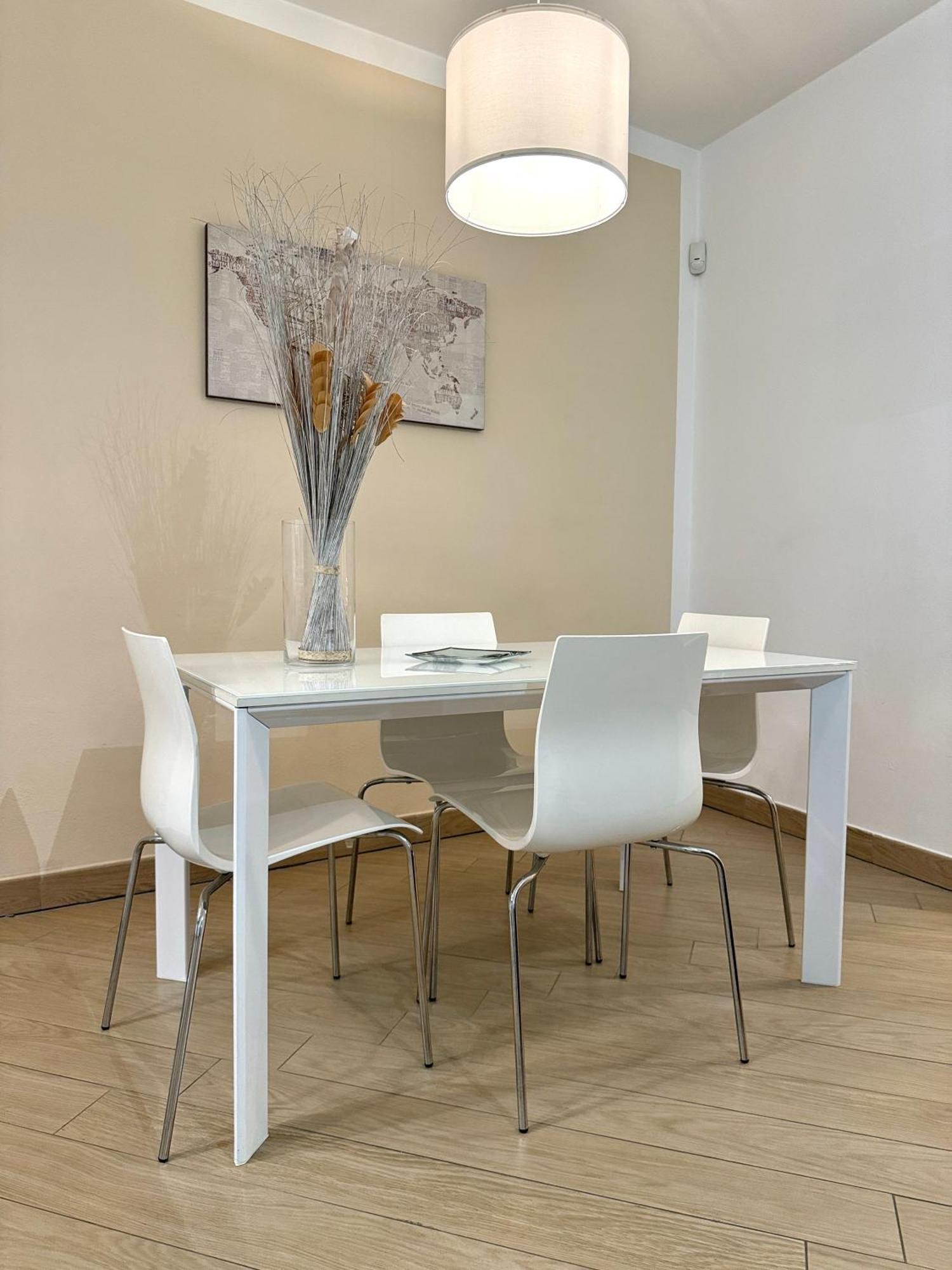 Comecasa Modern Apartment In Historical Centre Asti Extérieur photo